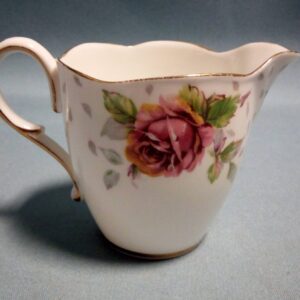 Paragon Golden Emblem Creamer