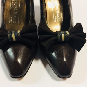 Vintage Bruno Magli Dark Brown Pumps with Bow Detail Size 7 1/2 B Made in Italy