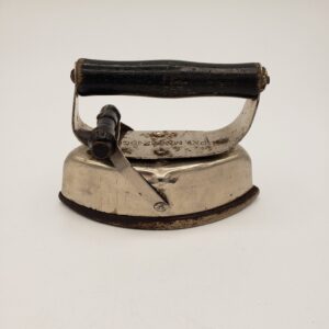 Salesman Sample Iron Pat. MAY 22-1900, small iron