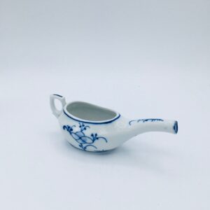 Victorian Narrow Blue and White Porcelain Invalid Cup