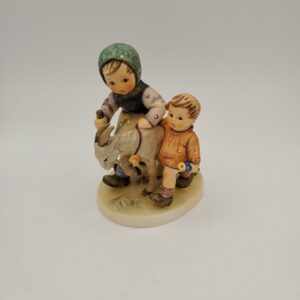 Hummel Figurine "Homeward Bound" TMK 6 #334, Goebel, Germany