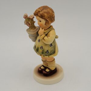 Hummel Figurine "My Wish Is Small" TMK 7  #463/0 With Original Box, Exclusive Edition 1992/1993