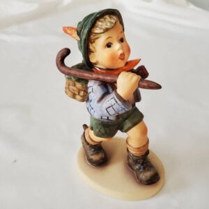 Hummel Figurine #327 "The Run-a-way" TMK #6 Goebel, Germany