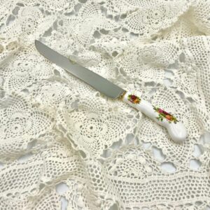 Royal Albert Old Country Roses Porcelain Handle Cake Knife