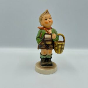 Hummel Village Boy, TMK #4, Hummel Figurine #51/2/0