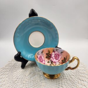 Aynsley Teacup and Saucer, Four Cabbage Roses, Turquoise Exterior and Saucer #1031