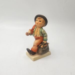 Hummel Merry Wanderer Figurine #11 2/0 TMK 3 #11